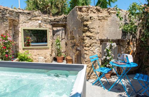 La Muddizza Hotel | Pet-Friendly Retreat at Albergo Rurale Casa Fois