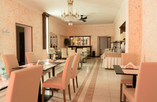 Grosseto Hotel | Pet-Friendly Albergo San Lorenzo with Hot Tub & Breakfast