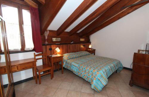Molini di Triora Hotel | Pet-Friendly Albergo Santo Spirito with Restaurant & Hot Tub