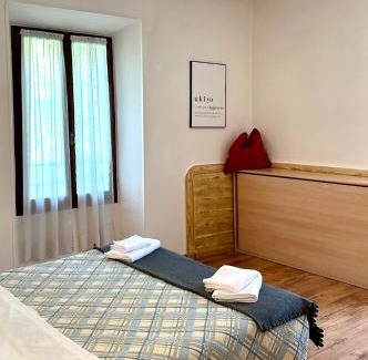 Riva del Garda Hotel | Inviting Stay at Albergo Varone: Pet-Friendly & Dining Options