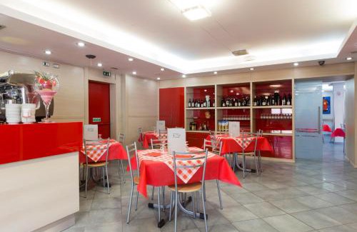 Novi Ligure Hotel | Discover Albergo Verdi: Pet-Friendly & Family Welcoming