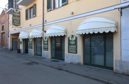 Novi Ligure Hotel | Discover Albergo Verdi: Pet-Friendly & Family Welcoming