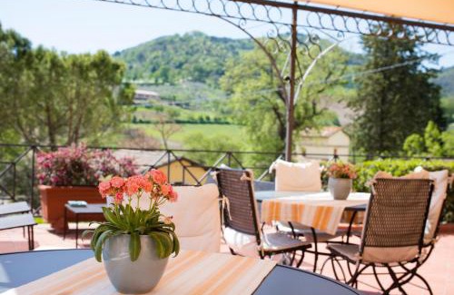 Spoleto Hotel | Pet-Friendly Retreat at Albergo Villa Cristina - 9/10 Rating