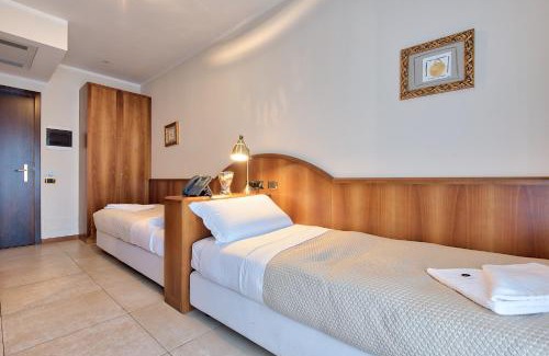 Sorisole Hotel | Albergo Villa Priula: Pet-Friendly Retreat with Top Amenities