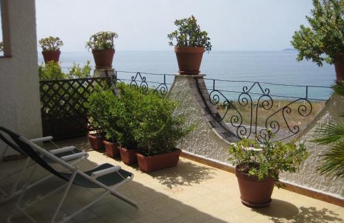 Palinuro Hotel | Oceanfront Escape at Albergo Villa Verde: Rated 8.8/10