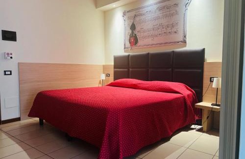 Cremona Hotel | Albergo Visconti: Pet-Friendly Stay with Breakfast Included