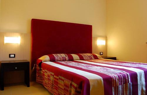 Cremona Hotel | Albergo Visconti: Pet-Friendly Stay with Breakfast Included