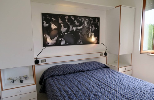 Cremona Hotel | Comfortable Stay at Albergo Visconti with Breakfast Included