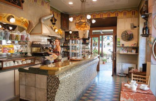 Busalla Hotel | Albergo Vittoria: Family-Friendly Retreat with Breakfast