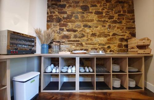 Fonsagrada Hotel | Guest Rated: Albergue Casa Cuartel - Family-Friendly Getaway