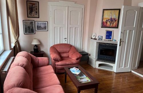 Ruse Center Apartment | Kid-Friendly Albert Guest House with Excellent 9.6 Rating