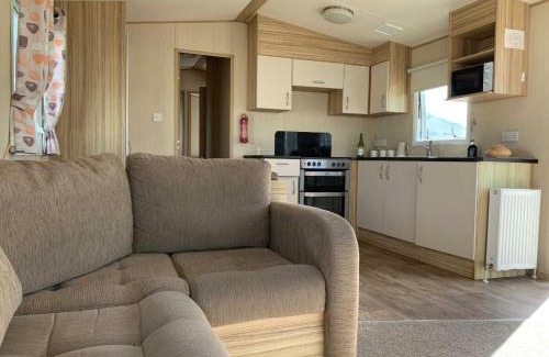 Seasalter House | Alberta Holiday Park - Holiday Accommodation 16770