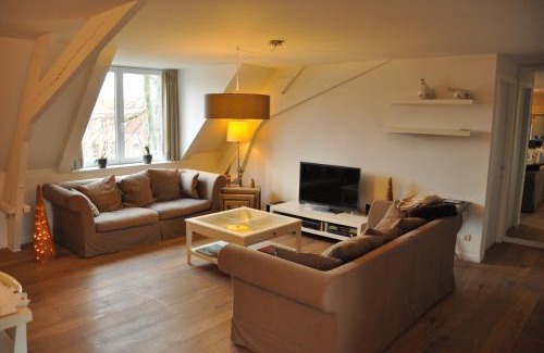 Ieper Apartment | Family-Friendly Stay at Albertushof - Rated 9.3/10!