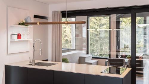 Gyeongju House | Inviting Albescent Poolvilla with Hot Tub & Breakfast
