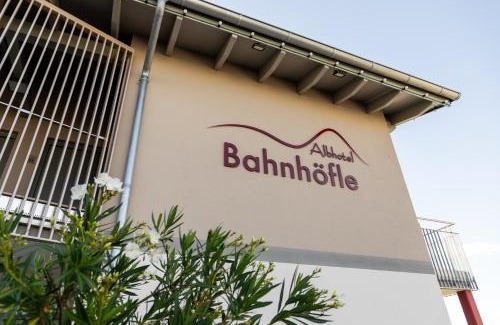 Stubersheim Hotel | Discover Albhotel Bahnhöfle: Pet-Friendly Comfort Awaits