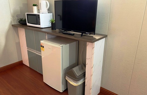 Finley Hotel | Eco-Friendly Albion Hotel Motel with Breakfast & Family Amenities