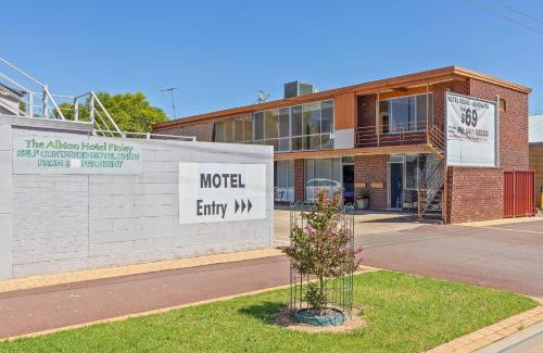 Finley Hotel | Albion Motel Finley - Ideal for Short & Extended Stays