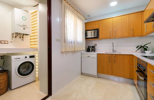 El Albir Apartment | Family-Friendly Albir Confort Avenida with Ocean View Rooms