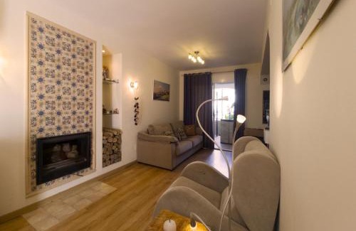 El Albir Apartment | Albiretes: Pet-Friendly Retreat with Pool & Hot Tub