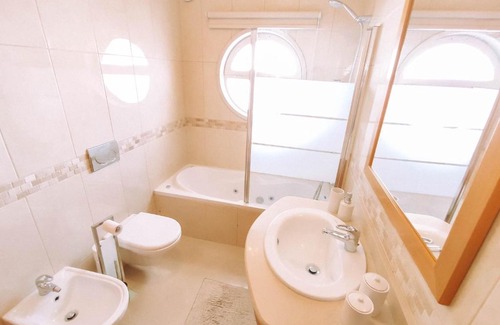 Albufeira Apartment | Discover Albufeira Orada Penthouse - 4-Star Excellence