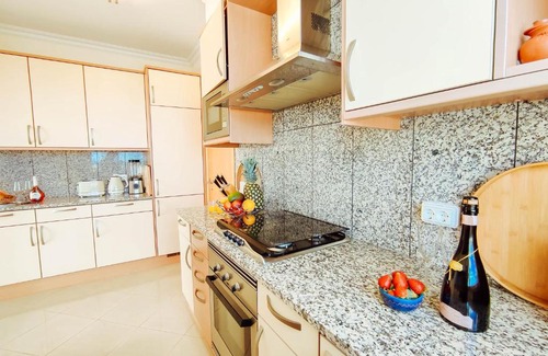 Albufeira Apartment | Discover Albufeira Orada Penthouse - 4-Star Excellence