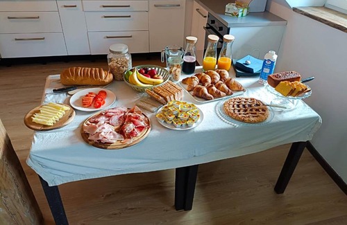 Maglern Bed & Breakfast | Family-Friendly Retreat at AlBy&B with Top Guest Ratings
