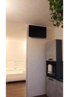 Termoli Bed & Breakfast | Comfort at Bed&Breakfast Albysuite with Hot Tub & Dining