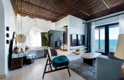 Cinarcik Villa | Indulge in Relaxation at İstanbul Bali House with Ocean Views