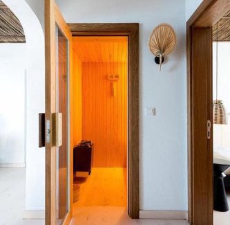 Cinarcik Villa | Indulge in Relaxation at İstanbul Bali House with Ocean Views