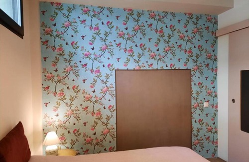 Centro - Sagrario Apartment | Alcaicería: Guest Rated 9.8 with Family-Friendly Amenities