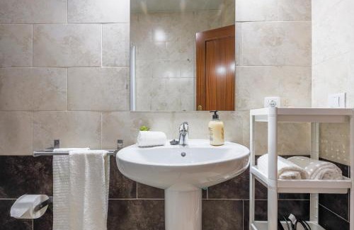 Alcala Del Rio Apartment | Family-Friendly Alcalá del Rio 2B with Great Reviews