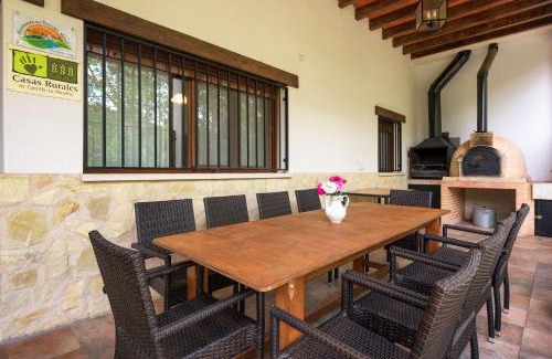 Alcala del Jucar House | Elegant Stay at Casa Rural Río Tranquilo - 5 Stars, Pet Friendly