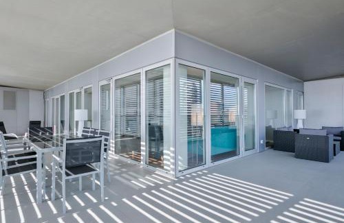 Diagonal Mar i el Front Maritim del Poblenou Apartment | Discover Alcam Llum Deluxe: Pet-Friendly Retreat with Pool