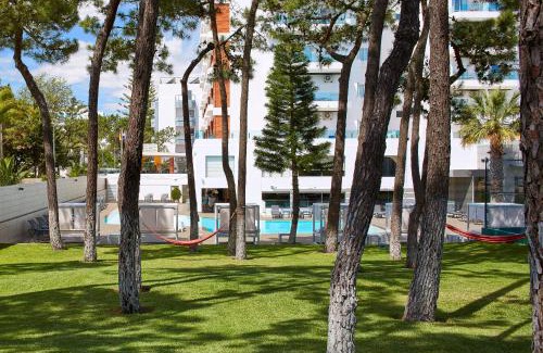 Vila Real Santo Antonio Hotel | Elegant Alcazar Hotel & SPA with Oceanfront Pool Access