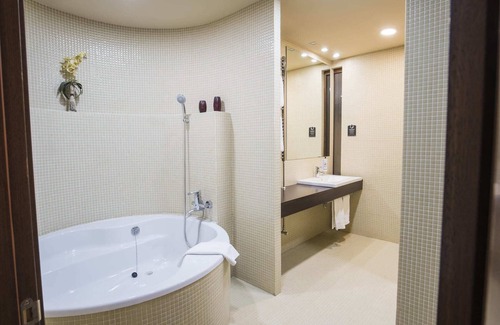 Olite Hotel | Discover Alda Castillo de Olite: Rated 8.8/10 with Spa & Dining