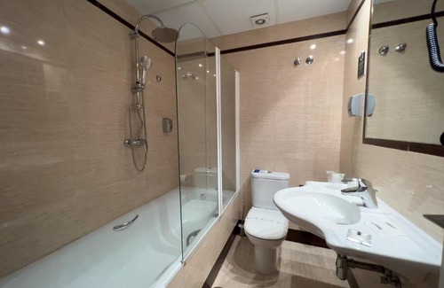 Zaragoza Old Town Hotel | Budget-Friendly Stay at Alda Centro Zaragoza with Key Amenities