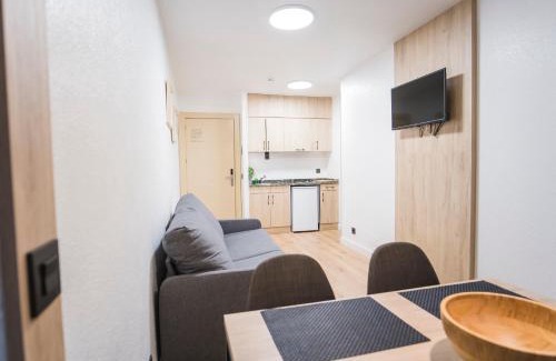 Santander Hotel | Cozy Alda Don Carlos with Ocean Views & Family Amenities