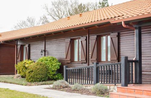 Palas de Rei Cabin | Pet-Friendly Alda Palas de Rei with Breakfast Included