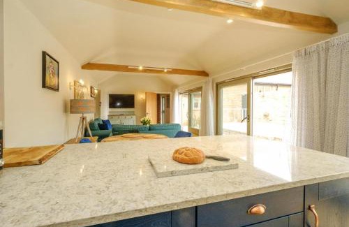 Saxmundham House | Family-Friendly Alde Bay Farm - Oyster Catcher Retreat