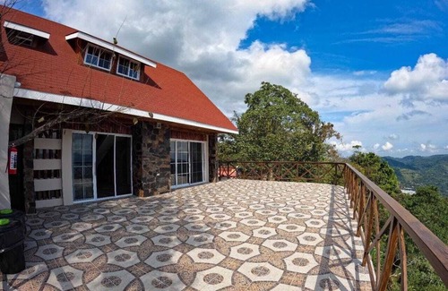 Xilitla Hotel | Inviting Aldea Nanacatli: Pool, Spa & Family-Friendly Fun