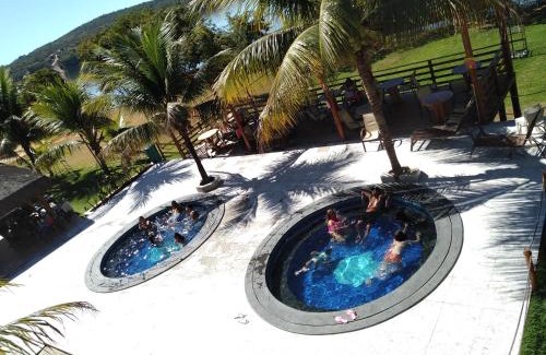 Caldas Novas Apartment | Family-Friendly AP-Aldeia do Lago with Pool and Ocean Views