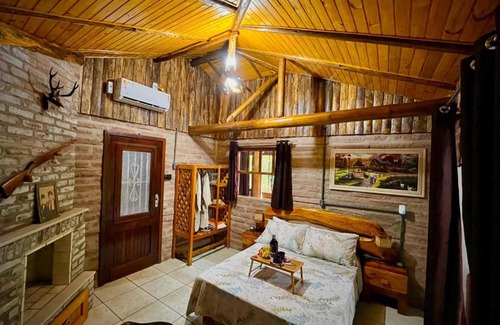 Tres Coroas House | Enchanting Aldeia Pé da Serra: Guest Rated 9.8, Family Friendly