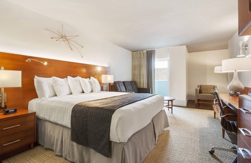 Freret Hotel | Guest Rated: Alder Hotel Uptown New Orleans with Pool
