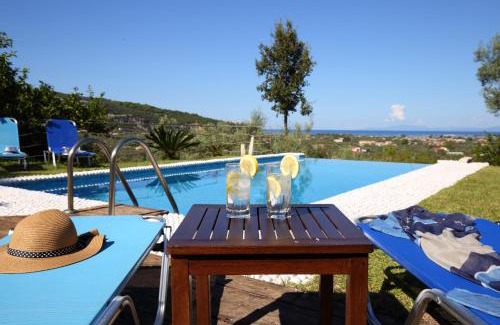Lefkada Town Villa | Stylish Alea Resort Villas: Guest Rated 9.8 with Ocean View