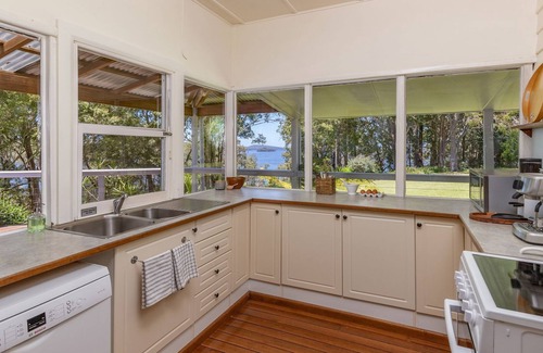 Mayers Flat Cottage | Unforgettable Aleda House on Myall Lakes with Ocean Views