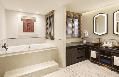 Su Thep Hotel | Experience Aleenta Retreat Chiang Mai: 5-Star Spa & Pool