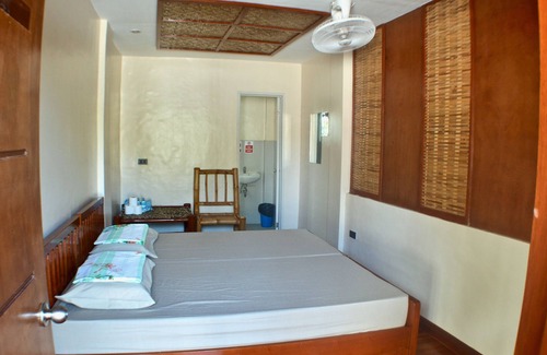 Alegria Hotel | Explore Alegria Dive Resort: Family-Friendly Getaway