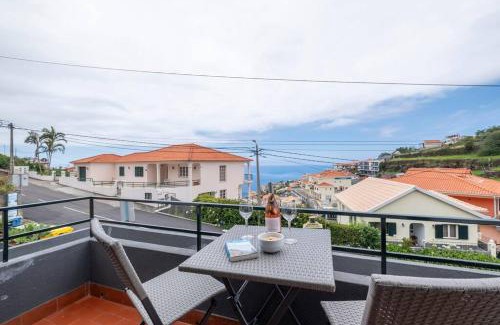 Estrela da Calheta Apartment | Guest Rated: Alegria's Apartment by GALMI, Score 9/10