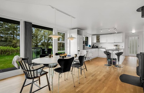 Vemb House | Experience Oceanfront Bliss at Aleida, Steps from the Inlet
