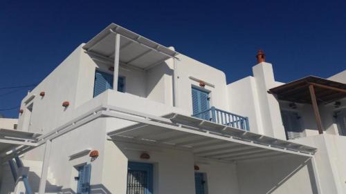 Artemonas Apartment | Explore Alekos Studios Artemonas – Family-Friendly Retreat
